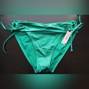 🍋‍🟩 NWT - Victoria’s Secret Ruched Shine Side Tie Bikini Bottom - L